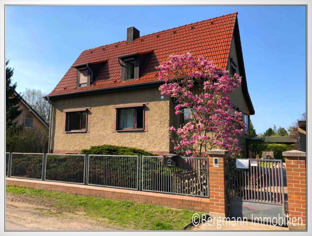 RESERVIERT Expansiver Raumkomfort! Einfamilienhaus inklusive