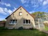 RESERVIERT: Einfamilienhaus inklusive Ausbaureserve, Teilkeller und Nebengelass in Mildenberg - Hausansicht