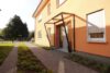 Ab 01.08.2021 in Oranienburg - 2- Raumwohnung im Erdgeschoss inklusive Einbauküche - Oranienburg - Hausansicht
