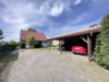 Einfamilienhaus auf großem Grundstück mit Carport und Gartenlaube in Velten! - Einfahrt/Carport