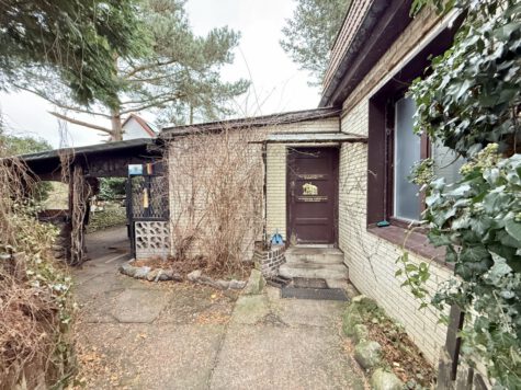 charmante Einfamilienhaus inkl. Teilkeller in ruhiger Lage, 16515 Oranienburg, Einfamilienhaus