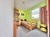 Gemütlicher Wochenendbungalow mit Außendusche und Vollausstattung im KGV "Am Wiesengrund" in Oranienburg - Schlafzimmer
