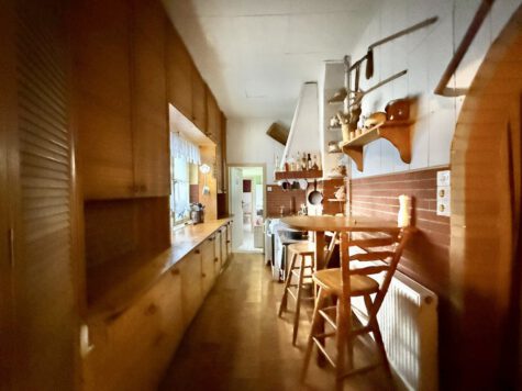 Ein Zuhause im schönen Sachsenhausen mit Entwicklungspotenzial alles Fussläufig erreich., 16515 Oranienburg, Einfamilienhaus
