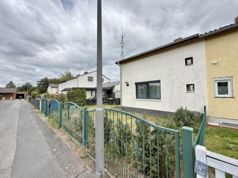 Reserviert – Doppelhaushälfte inkl. Teilkeller – 2024 komplett saniert – Berlin Heiligensee sofort verfügbar, 13503 Berlin, Doppelhaushälfte