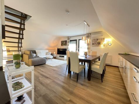 Bezugsfrei ab sofort – komplett möbliert!, 16515 Oranienburg, Zimmer