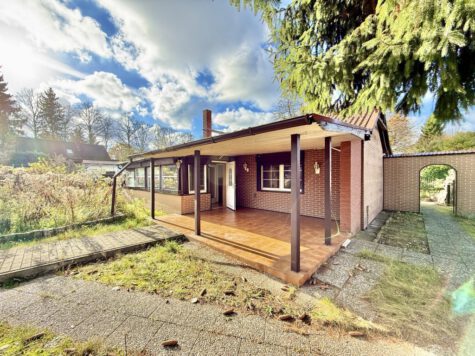 Charmanter Bungalow auf einem großzügigen Grundstück in Hohen Neuendorf!, 16540 Hohen Neuendorf, Einfamilienhaus