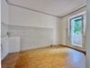 Eigentumswohnung mit 3 Zimmer und Balkon im Erdgeschoss - Küche