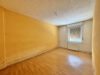 Großzügiges Doppelhaus mit weitläufigem Grundstück und unverbaubarem Feldblick - Schlafzimmer EG