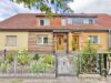 Reihenmittelhaus in Zentraler Lage mit großem Grundstück und Garage - Hausansicht