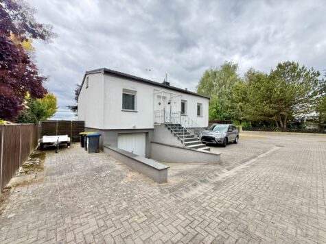Einfamilienhaus im Bungalowstil und Vollkeller – Zehlendorf, 16515 Oranienburg, Einfamilienhaus