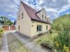 Einfamilienhaus mit Fertigteilgarage - Hausansicht (5)