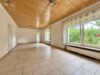 Einfamilienhaus mit Fertigteilgarage - Wohnbereich