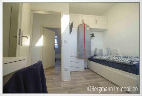 Polizeianwärter gesucht: Vollmöbliertes Zimmer in moderner Polizeischüler-WG, 16515 Oranienburg, Etagenwohnung