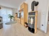 Einfamilienhaus im Bungalowstil mit Carport und überdachter Terrasse - Grüneberg - Kaminofen im Wohnzimmer